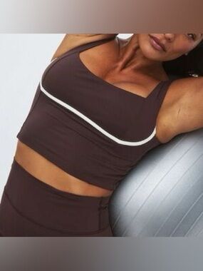 Monday Body Zion Tank Espresso/Ivory workout L great condition smoke pet free
